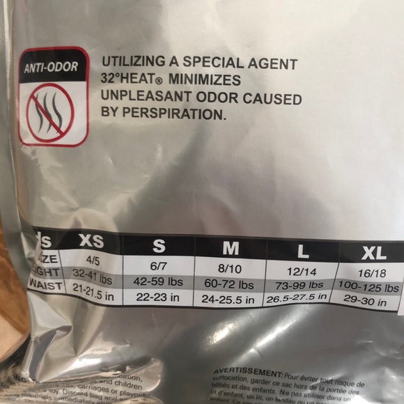 3/25🥳 New 32 Degrees Kids Set - Picture 4 of 5